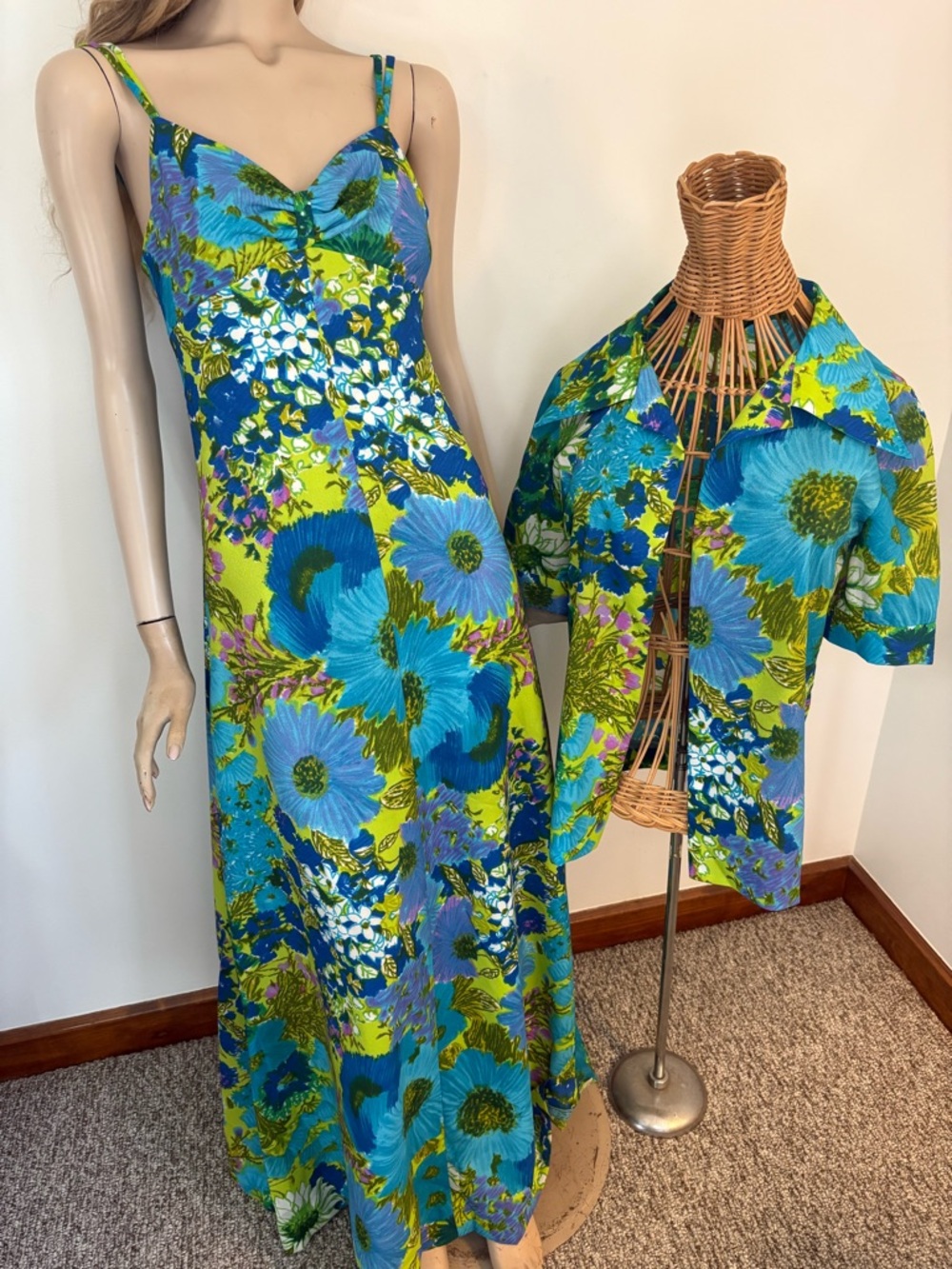 Vintage 1970s Vivid Floral Maxi Dress & Wide Collar Top